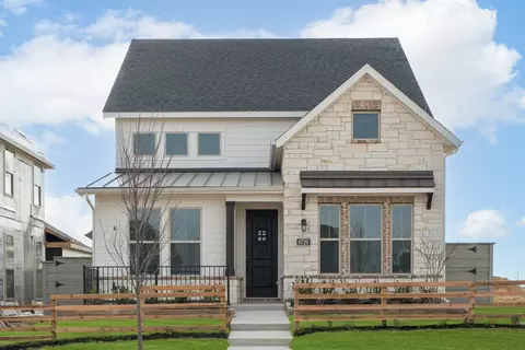 8720 Treeline Pkwy, Justin, TX 76247