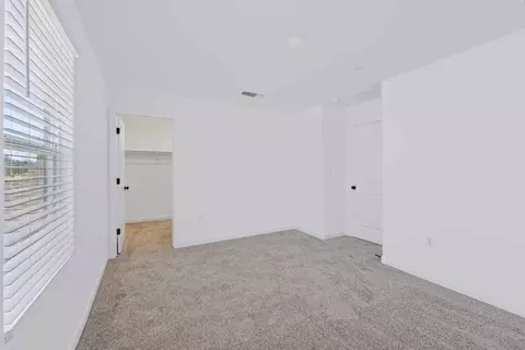 Bedroom - 4009 E Oakridge Ave, Visalia, CA 93292 photo 2 of 18