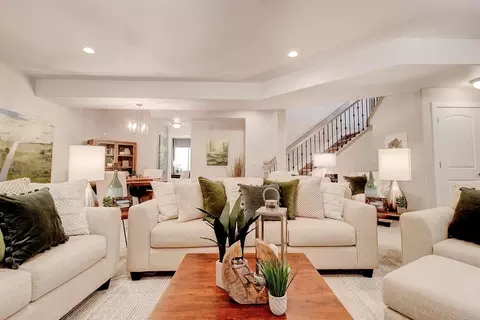Living - 13309 Crooked Hill Dr, Peyton, CO 80831 photo 1 of 3