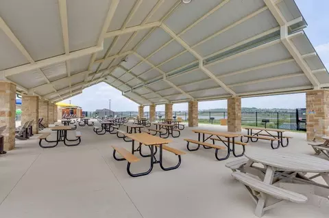 View/Area - 924 Cherrystone Loop, Buda, TX 78610 photo 9 of 10