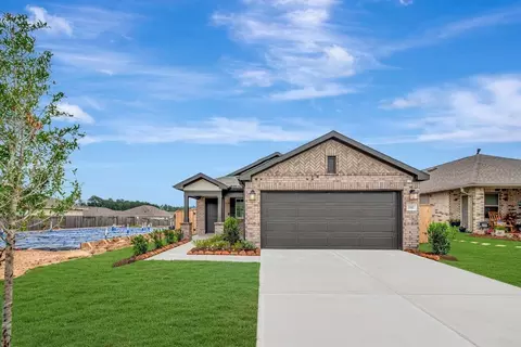 732 Hackberry Branch Ct, Magnolia, TX 77354