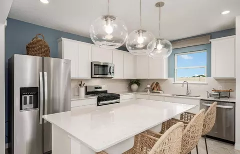 Kitchen - 16918 Canary Trl, Parrish, FL 34219 photo 1 of 1