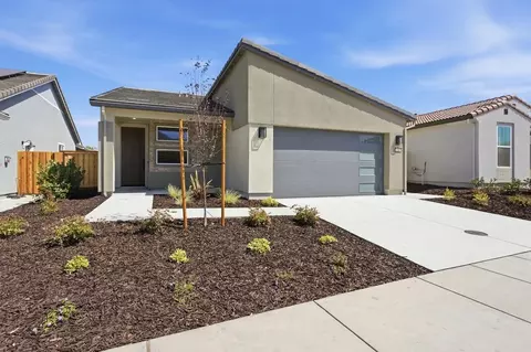 1164 Patriot Way, Hollister, CA 95023