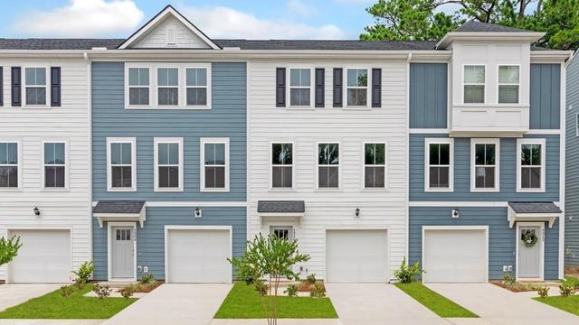 4177 St Johns Ave, North Charleston, SC 29405