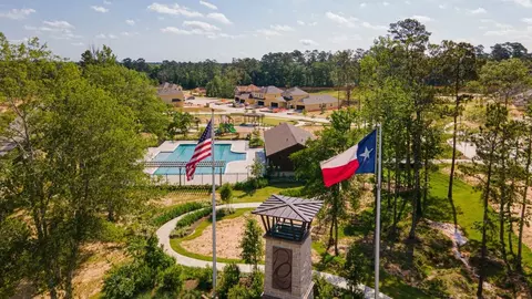 View/Area - 2337 Nooksack Dr, Conroe, TX 77384 photo 2 of 7