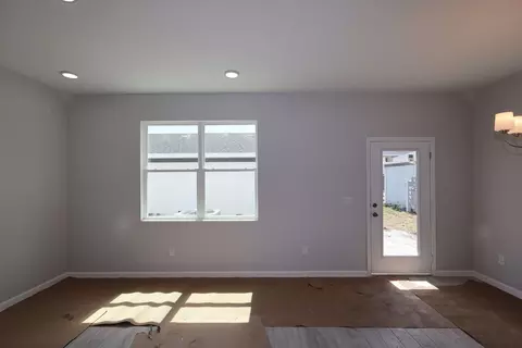 Living - 1405 Hyde St, Saint Cloud, FL 34771 photo 3 of 7