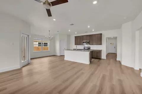 564 Gus Loop, Georgetown, TX 78626 photo 51