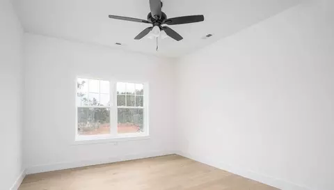 Bedroom - Jeremiah Ct, Hickory, NC 28601 photo 3 of 6