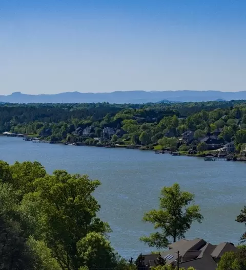 View/Area - Jeremiah Ct, Hickory, NC 28601 photo 6 of 18
