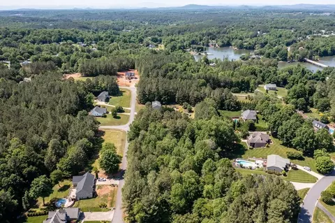 View/Area - Jeremiah Ct, Hickory, NC 28601 photo 11 of 18