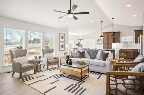 Living - 1 Hazel Ct, Wright City, MO 63390 photo 2 of 17