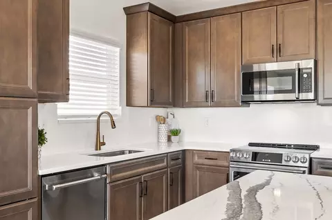 Kitchen - 1 Hazel Ct, Wright City, MO 63390 photo 5 of 24