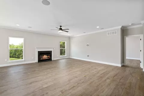 Living - 1 Hazel Ct, Wright City, MO 63390 photo 10 of 17