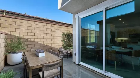 16556 Forest Ln, Fontana, CA 92336