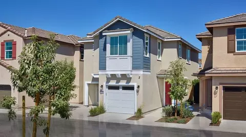 16556 Forest Ln, Fontana, CA 92336