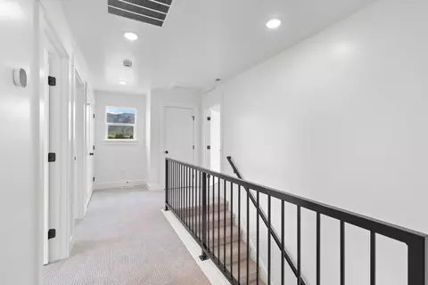 Entry Way - 7115 N Cairns Way, Eagle Mountain, UT 84005 photo 2 of 4