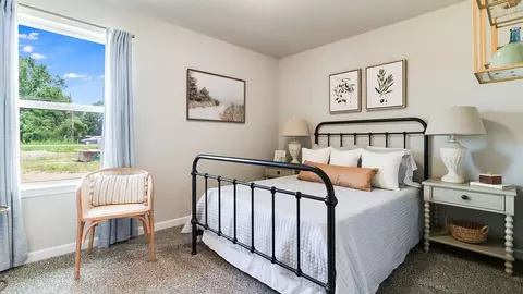 Bedroom - 111 Cruz Dr, Sunset, LA 70584 photo 11 of 11