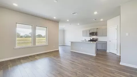 Living - 111 Cruz Dr, Sunset, LA 70584 photo 1 of 3