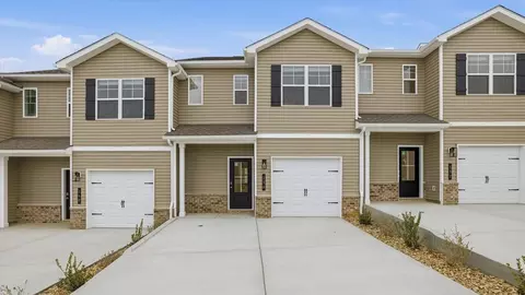 136 Jace Way, Kodak, TN 37764