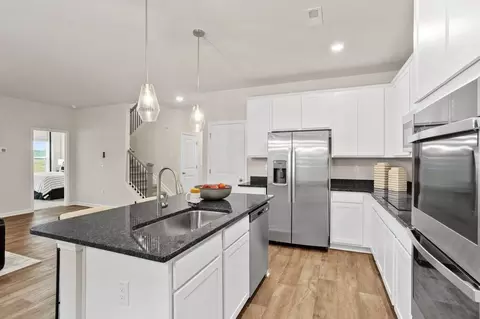 Kitchen - 639 Encore Dr, Perry, GA 31069 photo 6 of 10