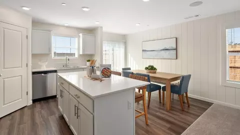 Kitchen - 8107 Crofton Way, Bakersfield, CA 93307 photo 1 of 5