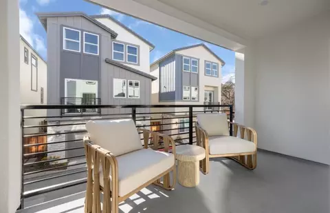 Exterior - 501 W Latimer Ave, Campbell, CA 95008 photo 1 of 10