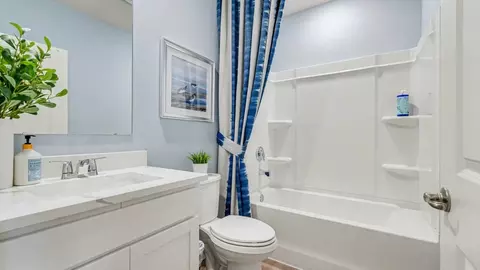 Bath - 4492 Wren Trl, Mims, FL 32754 photo 3 of 4