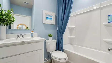Bath - 4492 Wren Trl, Mims, FL 32754 photo 4 of 4