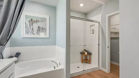 Bath - 4492 Wren Trl, Mims, FL 32754 photo 1 of 4