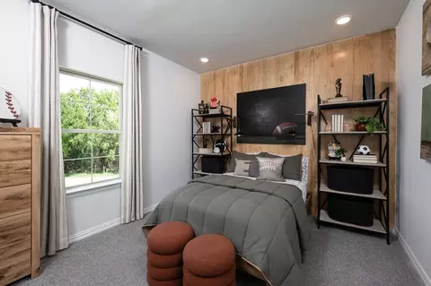 Bedroom - 568 Marcus Ln, Crowley, TX 76036 photo 3 of 7