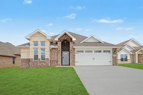 2530 Elstar Ct, Centerton, AR 72712