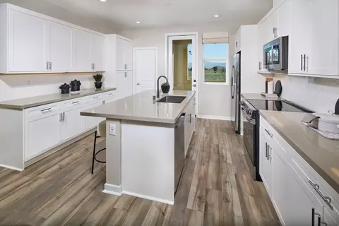 Kitchen - 12634 Hampton Ave, Eastvale, CA 92880 photo 1 of 2