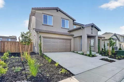 Exterior - 1706 Shingle Ave, Manteca, CA 95337 photo 3 of 15