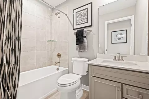 Bath - 823 Mcdade St, Monroe, NC 28112 photo 3 of 4