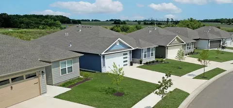 22484 W 214th Ter, Spring Hill, KS 66083