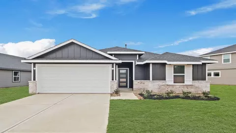 8738 Lake Valley Dr, Montgomery, TX 77316