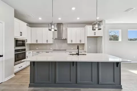Kitchen - 5593 Coopers Hawk Ct, Saint Cloud, FL 34772 photo 1 of 2