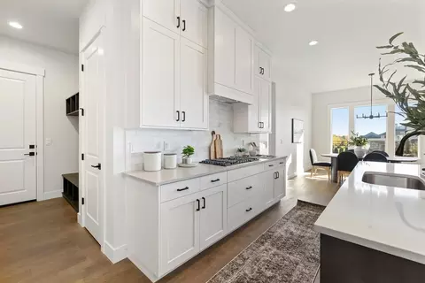 Entry Way - N Mcleod Way, Eagle, ID 83714 photo 1 of 4