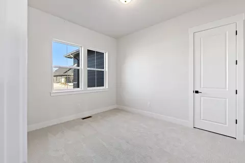 Bedroom - N Mcleod Way, Eagle, ID 83714 photo 4 of 6