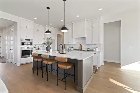 Kitchen - N Mcleod Way, Eagle, ID 83714 photo 1 of 2