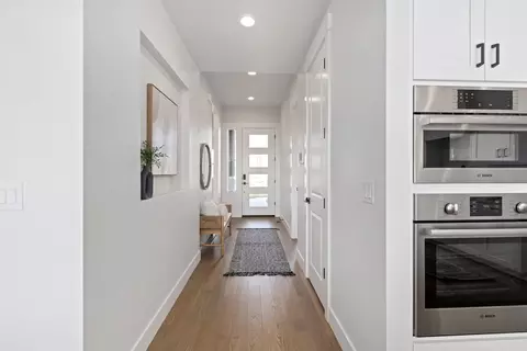 Entry Way - N Mcleod Way, Eagle, ID 83714 photo 3 of 4