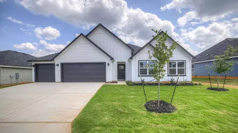 177 Teal St, Fredericksburg, TX 78624