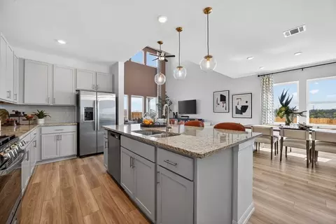 Kitchen - 13205 Ranahan Rd, Buda, TX 78610 photo 4 of 4