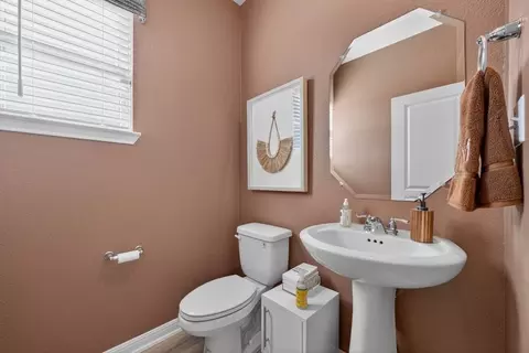 Bath - 13205 Ranahan Rd, Buda, TX 78610 photo 2 of 2