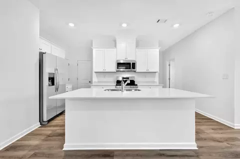 Kitchen - 103 Kanza Trl, Perry, GA 31069 photo 1 of 4