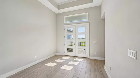 Entry Way - 8530 Salmar Loop, Parrish, FL 34219 photo 1 of 2