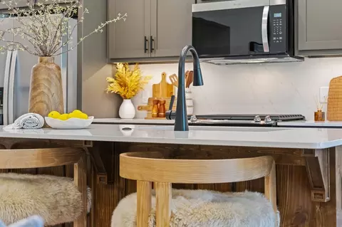 Kitchen - 16140 Tall Grass Dr, Moore, OK 73170 photo 5 of 5