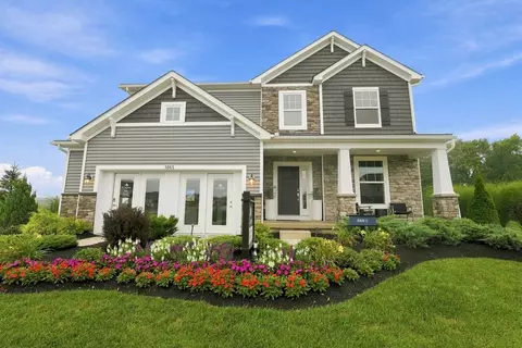 Exterior - 1341 Pieper Ln, Delaware, OH 43015 photo 4 of 17