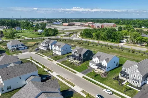 View/Area - 1341 Pieper Ln, Delaware, OH 43015 photo 1 of 9