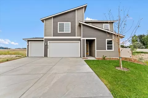 4349 E Briscoe Dr, Nampa, ID 83687